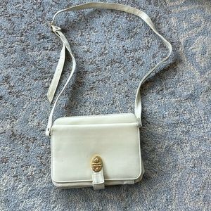 Vintage Compartment Crossbody White